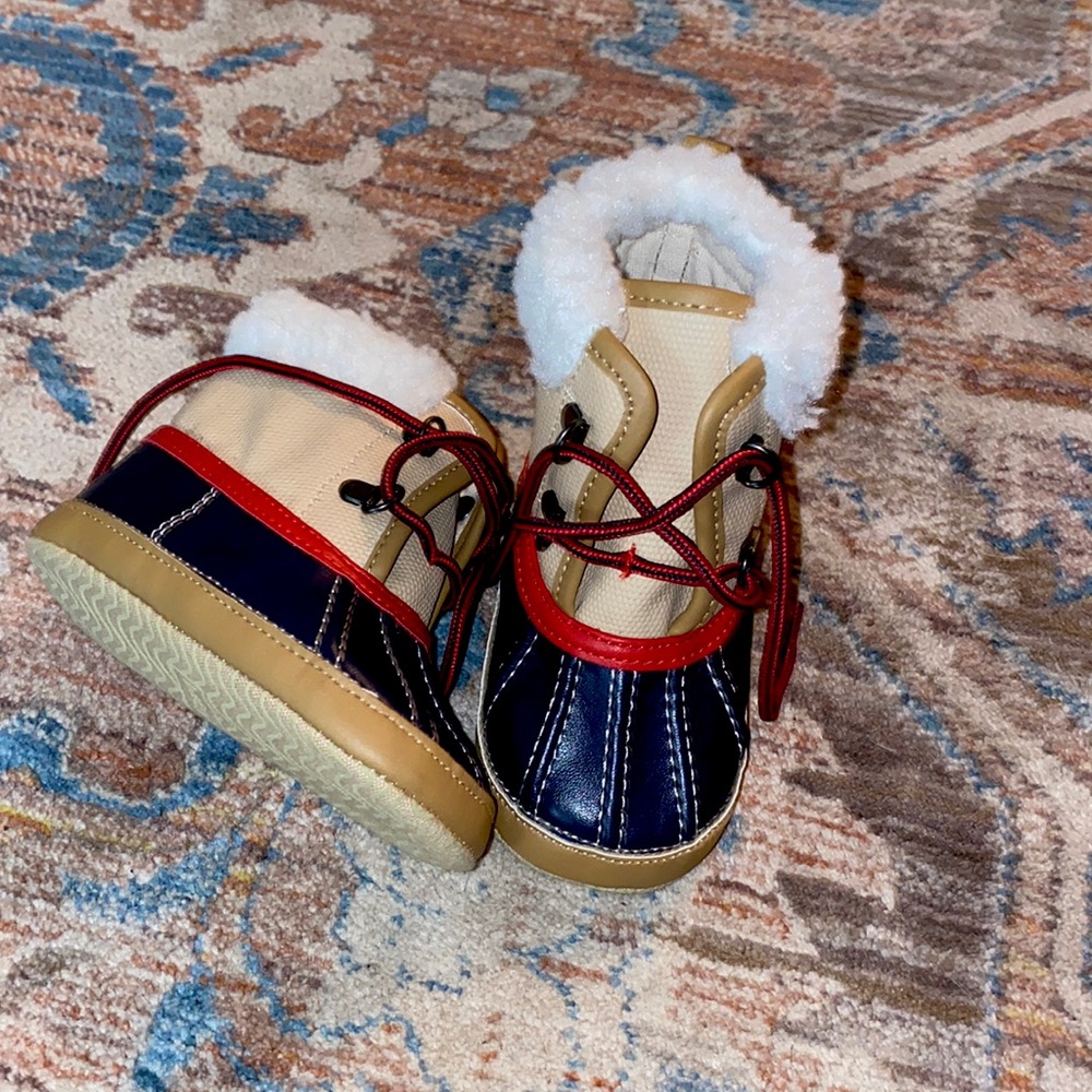 Duck boot